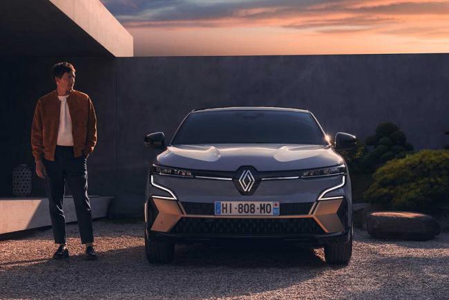 Exterieur_renault-megane-e-etech-electric-chuttttte-on-ecoute_2