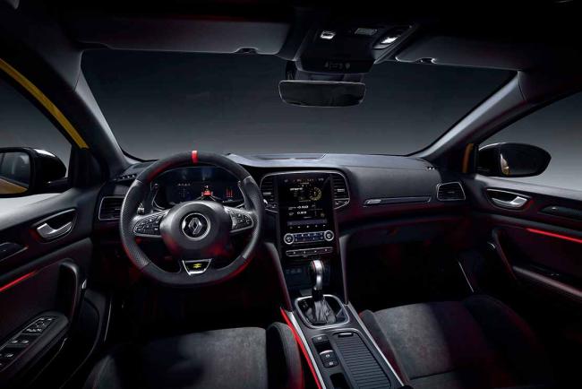 Interieur_renault-megane-r-s-ultime-la-der-des-ders_0