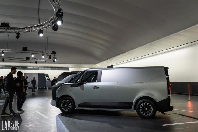 Exterieur_renault-trafic-e-tech-il-y-a-de-la-technologie-porsche-dedans_2