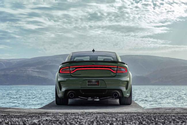 Exterieur_serie-speciale-dodge-last-call-avec-les-challenger-r-t-scat-pack-et-charger-r-t-scat-pack-swinge_2