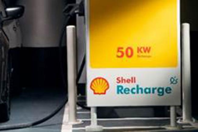 Exterieur_shell-ouvre-un-hub-de-recharge-electrique-au-centre-de-paris_1