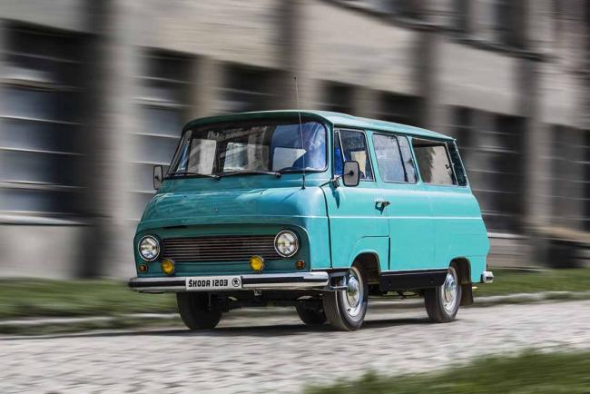 Exterieur_skoda-1203-camper-van-retour-vers-le-combi_1