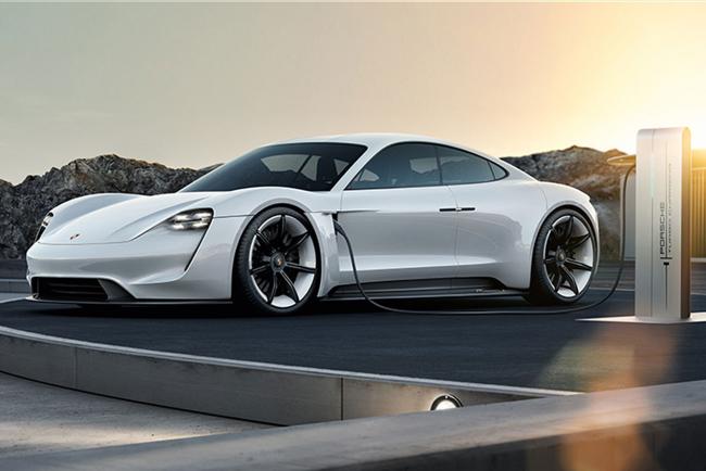 Voiture electrique Porsche TAYCAN