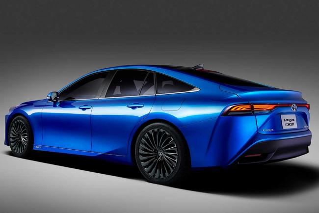 Exterieur_toyota-mirai-2-l-avenir-est-hydrogene_1