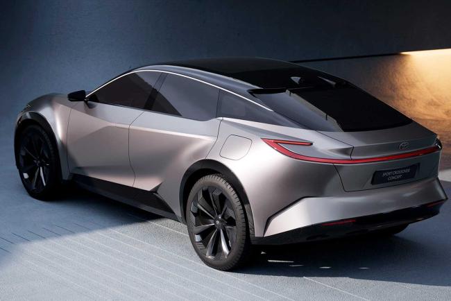 Exterieur_toyota-sport-crossover-cet-engin-electrique-arrive-bientot_1