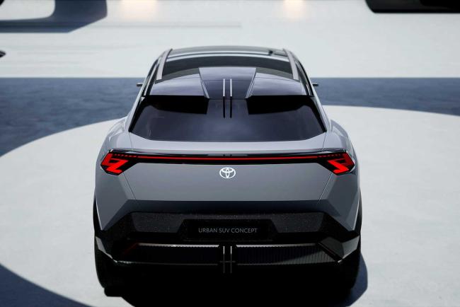 Exterieur_toyota-urban-suv-concept-une-yaris-cross-100-electrique-en-preperation_1