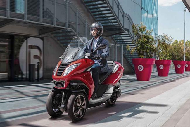 Une belle offre pour le Scooter à 3 roues de Peugeot, le Metropolis