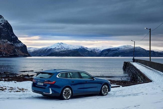 Exterieur_voici-la-nouvelle-bmw-serie-5-touring-et-sa-electrique-la-bmw-i5-touring_1