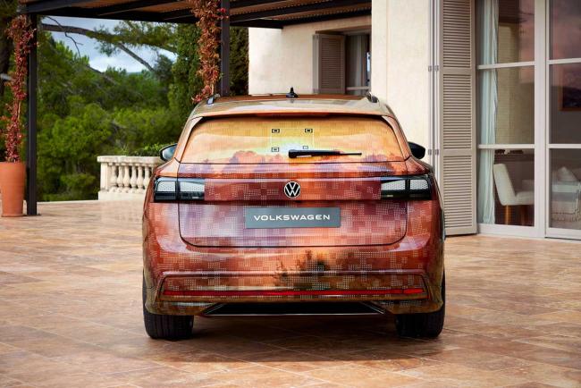 Exterieur_volkswagen-id-7-tourer-dans-les-coulisses-avec-levol-break-electrique_2