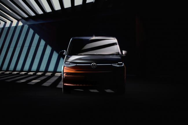 Exterieur_volkswagen-t7-multivan-le-retour-du-plus-celebre-van_1