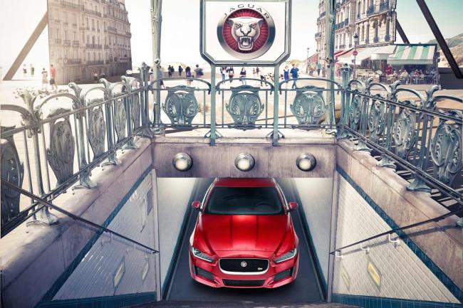 Et la voiture la plus belle de lannee est la jaguar xe 