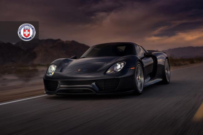 La porsche 918 spyder montee en hre wheels 