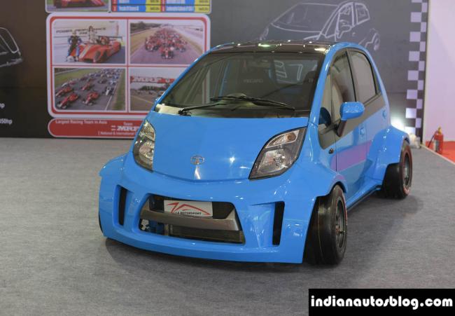 Une tata nano pour la piste 