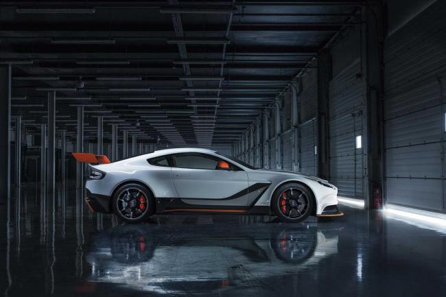 Aston martin vantage gt3 les infos officielles 