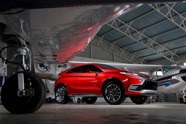 Mitsubishi xr phev ii le nouvel asx est a geneve 