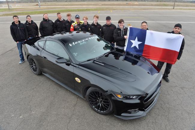 Hennessey mustang hpe700 la mustang a 314 km h 