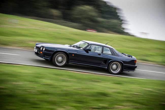 Une rare jaguar lister xjs le mans aux encheres 