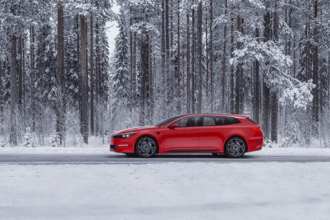 Kia sportspace un concept pour la future optima break 