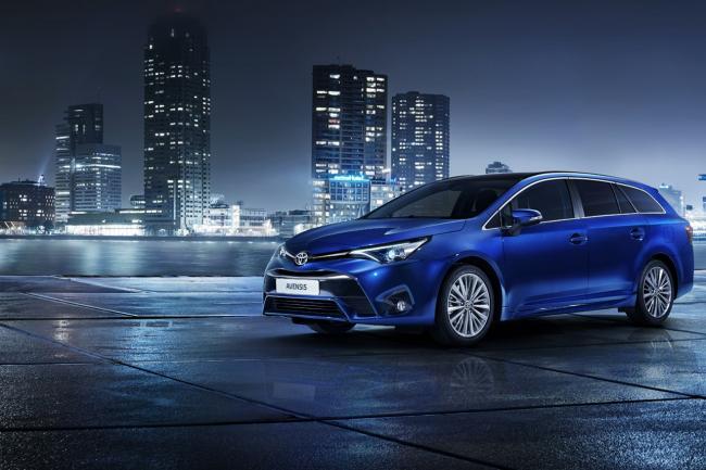 Toyota devoilera la nouvelle avensis 2015 a geneve 