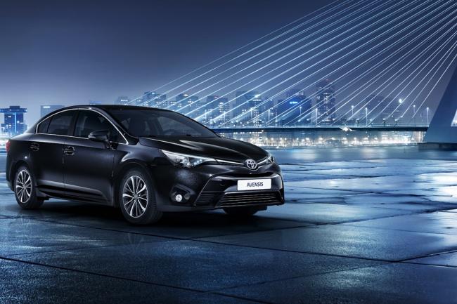 Toyota devoilera la nouvelle avensis 2015 a geneve 