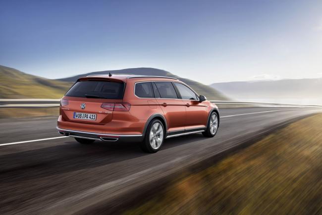 Une nouvelle volkswagen passat alltrack a geneve 