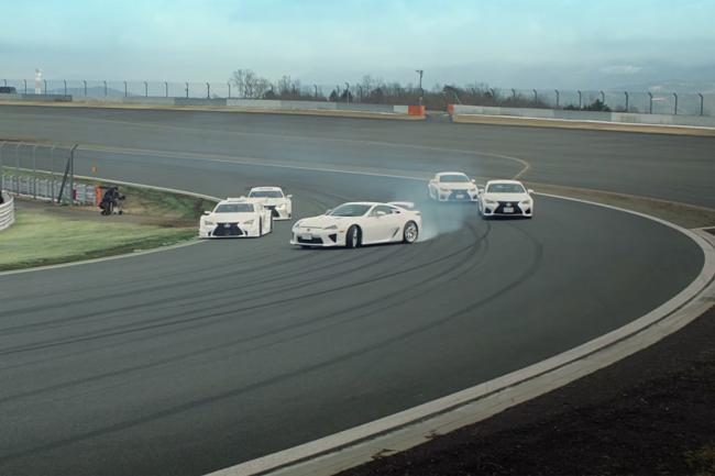 Dance of f la lexus rc f a l honneur sur le fuji 