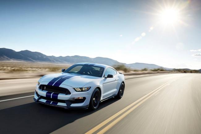 Ford mustang shelby gt350 un minimum de 520 ch sous le capot 