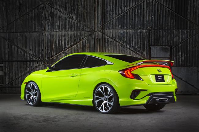 Honda civic concept la 10eme generation en filigrane 