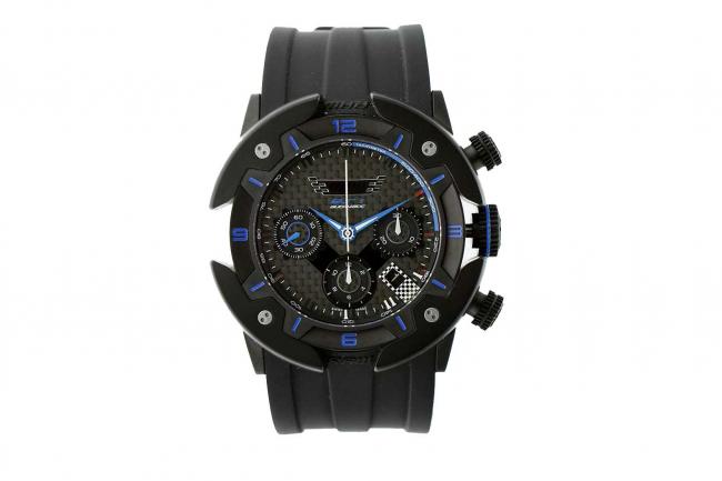Des montres dans la course race and win 