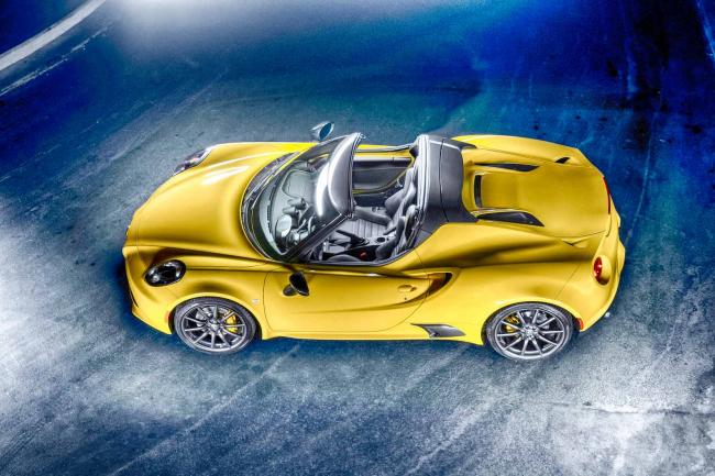 Alfa romeo 4c spider encore plus seduisante 