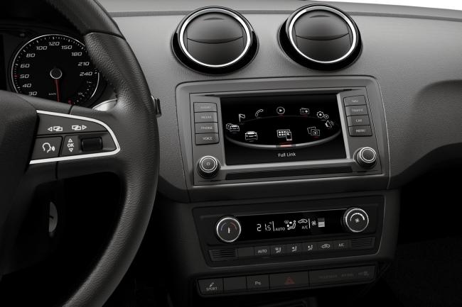 La seat ibiza 2015 retouchee de l interieur 