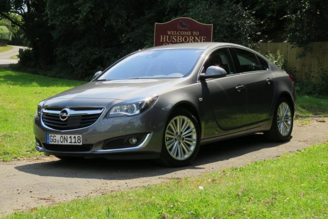 L opel insignia recoit de nouveaux moteurs 1 6 cdti 120 et 136 ch 