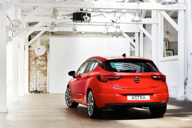 Nouvelle opel astra des prix et une consommation 