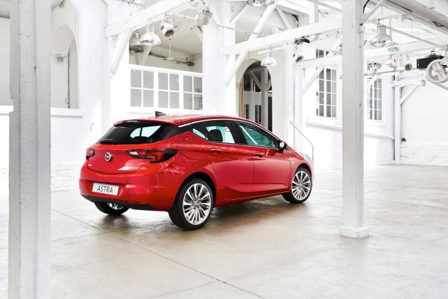 Nouvelle opel astra des prix et une consommation 