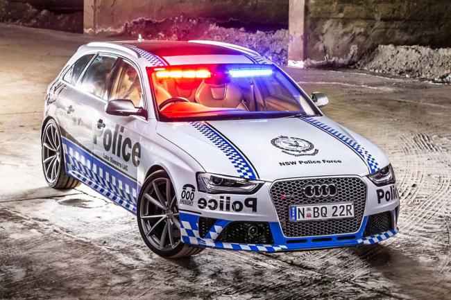 Une police australienne s equipe d une audi rs4 avant 