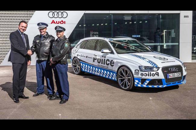 Une police australienne s equipe d une audi rs4 avant 