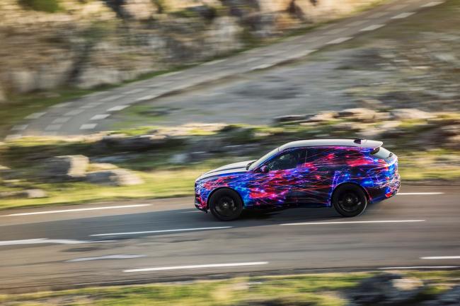 Jaguar f pace des details techniques sur le chassis 