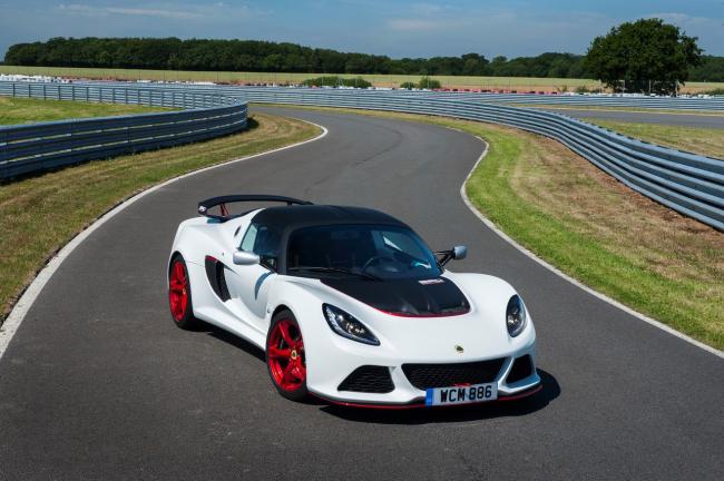 Lotus exige 360 cup pour 10 chevaux de plus 