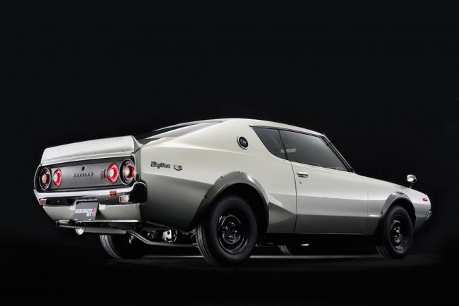 Une rare nissan skyline 2000 gt r kpgc110 aux encheres 