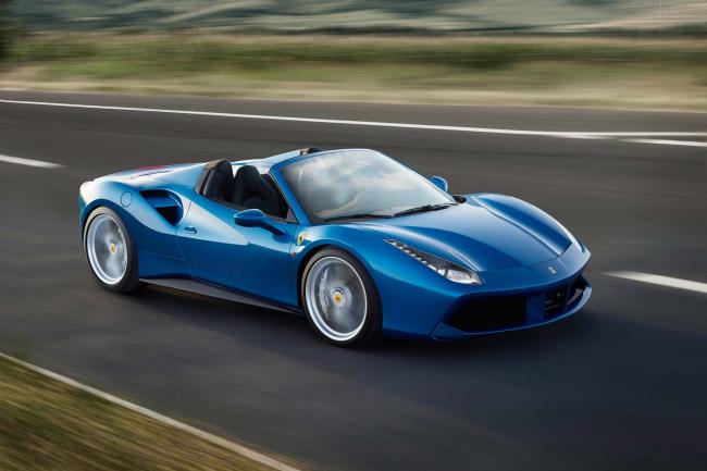 Ferrari 488 spider elle se decouvre a francfort 