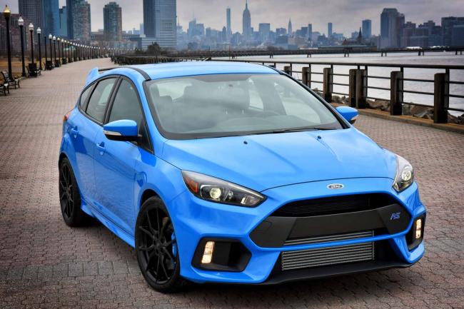 Ford focus rs 0 100 km h en 4 7 secondes et 266 km h en pointe 