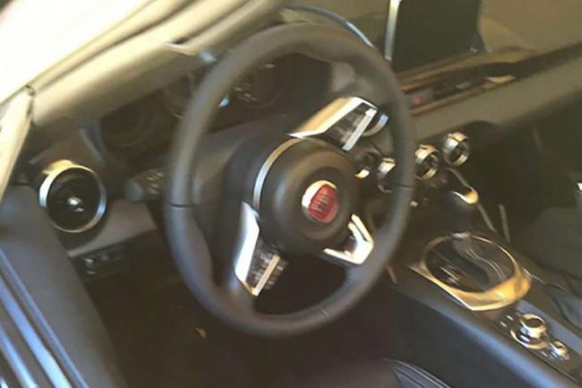 Fiat 124 spider elle arrive 
