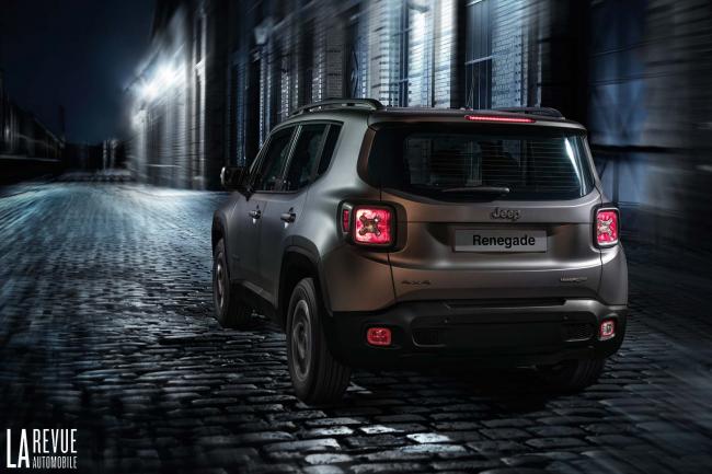 Jeep renegade et cherokee night eagle 