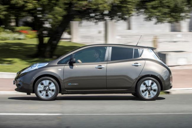 250 km d autonomie pour la nissan leaf 2016 