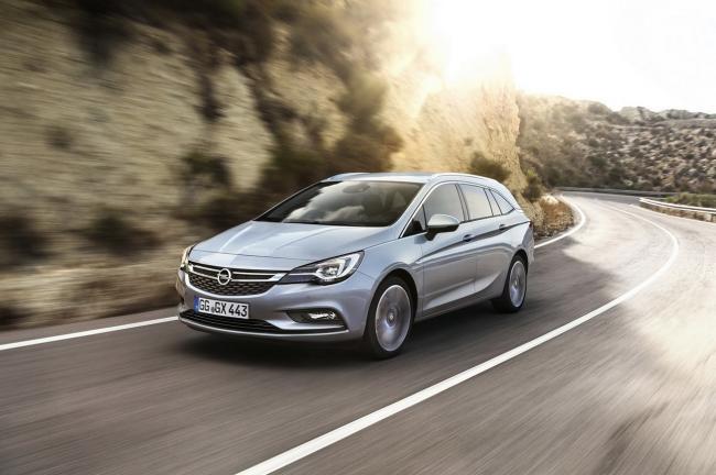 L opel astra sports tourer se devoile avant francfort 