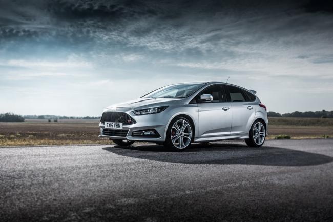 Moutune offre 275 chevaux a la ford focus st 