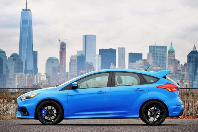 La ford focus rs americaine avec un peu plus de puissance 