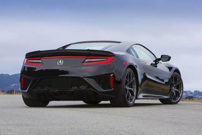 La honda nsx disposera de 579 ch 