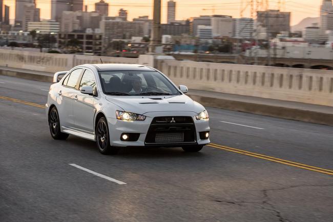 Mitsubishi lancer evolution final edition baroud d honneur americain 