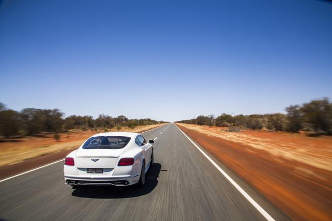 La bentley continental gt speed a l assaut de l australie a 331 km h 